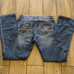 Men’s slim boot wranglers